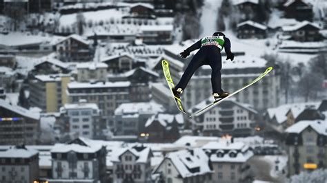 Skoki Narciarskie Engelberg 2021 Kwalifikacje Do Niedzielnego Konkursu