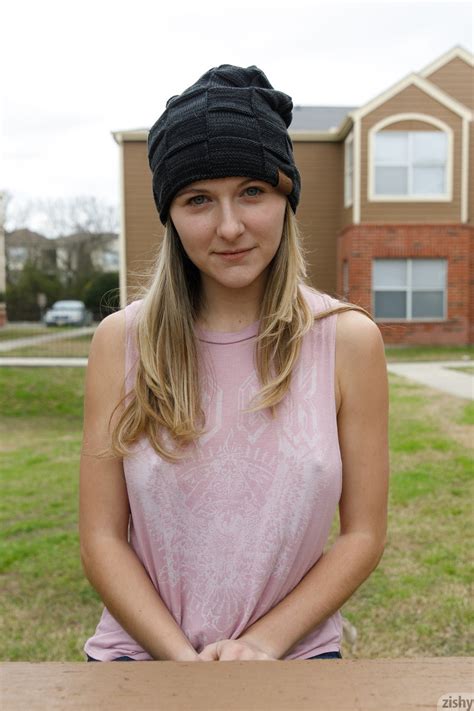 Alluring Blonde Babe Katie Darling Shows Her Natural Tits Up Close CoedCherry