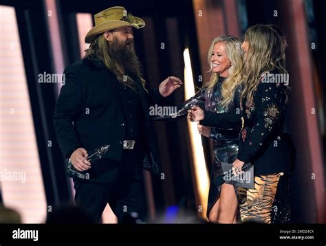 Chris Stapleton Left Accept The Award For Single Of The Year For