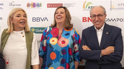 Globalcaja Arropa A Las Mujeres Empresarias En Su Tradicional Encuentro