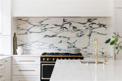 Marble Clad Kitchen Hood Design Ideas