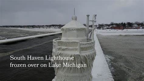 South Haven Lighthouse Frozen Over On Lake Michigan Youtube