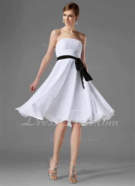 A Lineprincess Strapless Knee Length Chiffon Bridesmaid Dress With Ruffle Sash Bows