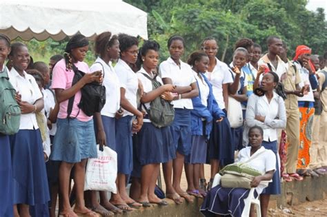 Réhabilitation du lycée technique de Bouaké 1 500 élèves regagnent