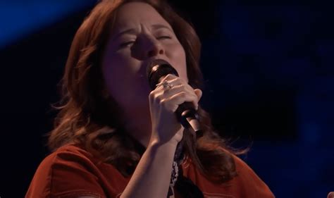 Alexa Wildishs The Voice Blind Audition With Fleetwood Macs Song