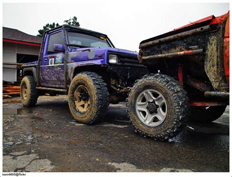 Daihatsu Rocky 4x4 Off Road