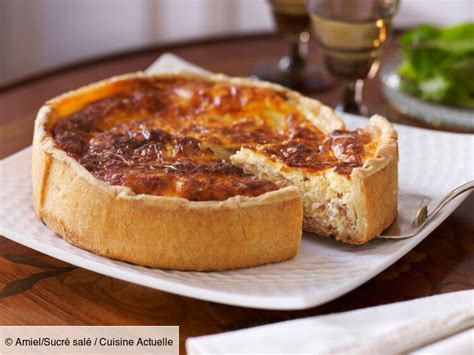 Quiche Lorraine aux lardons fumés facile et rapide découvrez les