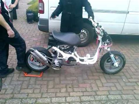 Opgevoerde Scooter 86 Cc Supersnell YouTube