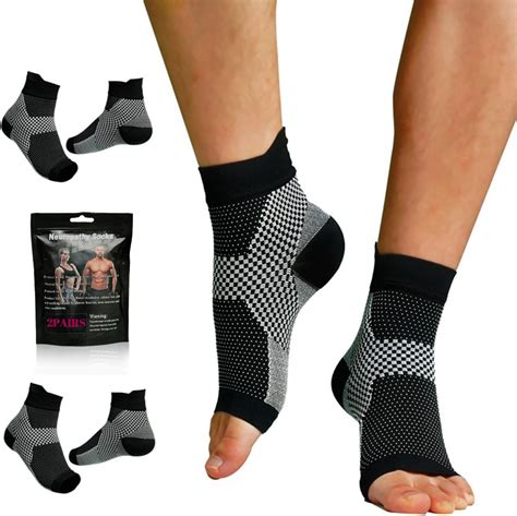 Amazon Sgjdewo Neuropathy Socks For Men Women Pairs Soothe