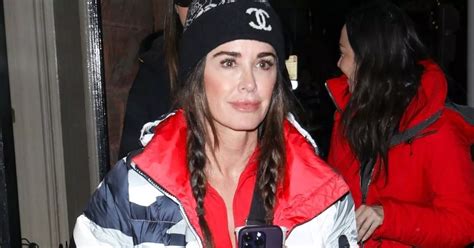 Kyle Richards And Estranged Husband Mauricio Umansky Reunite On Ski