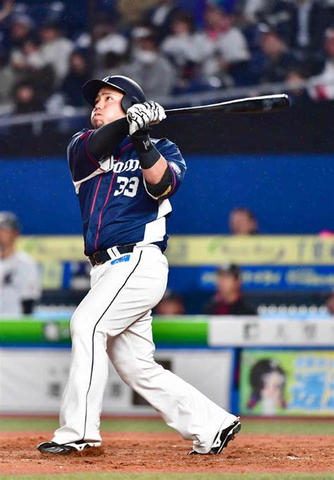 西武山川2打席連発！両リーグ最速2桁本塁打も淡々 プロ野球 日刊スポーツ