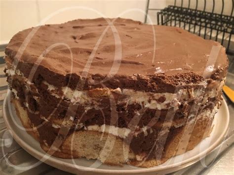 Bolo De Bolacha Natas E Mousse De Chocolate G Teau Aux Biscuits