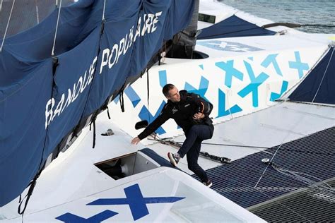 Voile Arkéa Ultim Challenge Armel Le Cléach franchit la ligne et