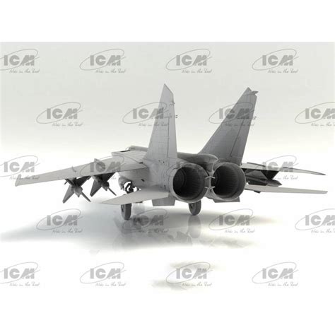 Mig Pd Soviet Interceptor Fighter Icm Me Maquette Char Promo