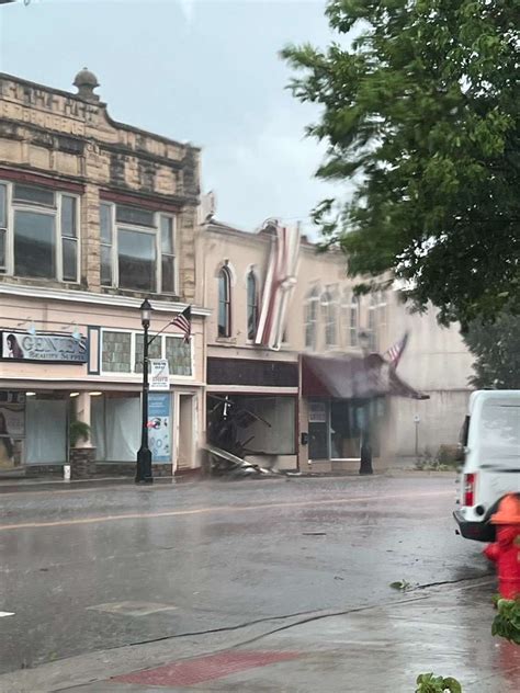 Storms Flood Geary Co Cause Partial Building Collapse In Junction City