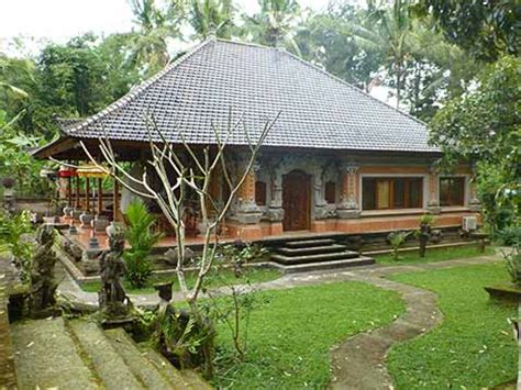 Architectural Principles In The Design of Balinese Buildings