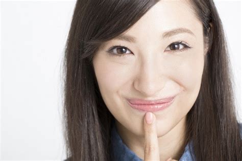 即アウト！ 美人でも「性格悪い認定される」女子の言動6つ！｜「マイナビウーマン」