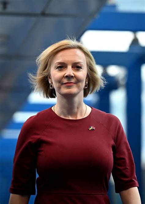 Liz Truss Biography 2024 Age Height Weight Career Net Worth Salary