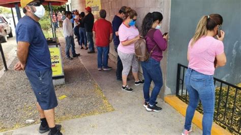 VIDEO Hacen largas filas en Monterrey para comprar cerveza El Mañana