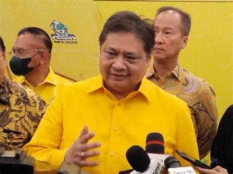 Golkar Kedatangan Kader Baru Pengamat Soroti Kepemimpinan Airlangga