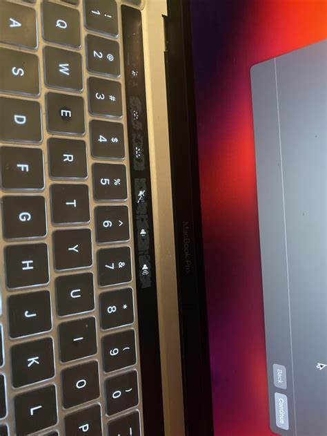 TouchBar MacBook Pro issue : r/macbook