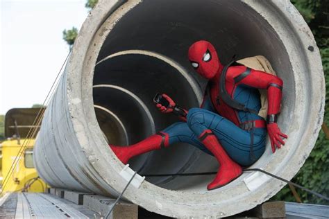 Crítica Homem Aranha De Volta ao Lar renova herói comédia teen