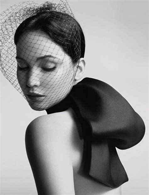 Jennifer Lawrence Miss Dior 2022