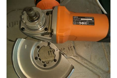 Угловая шлифмашина AEG WS13-125SXE 4935451309 - выгодная цена, отзывы ...