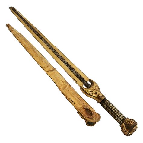 Ceremonial Dagger Gold Black Enamel 295 Cm Of King Ahmose The