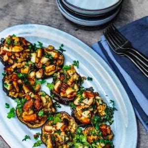 Gebakken Aubergine Met Halloumi Knoflook Noten Recipe Ital Food