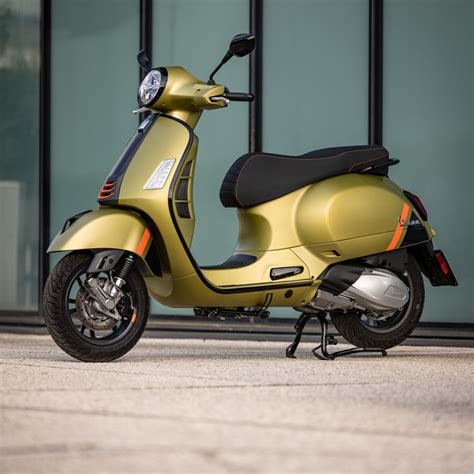 New Gts Super Sport 300 Tillot