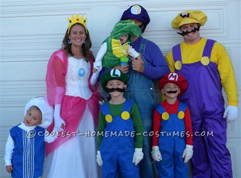 Coolest Super Mario Family Theme Costumes