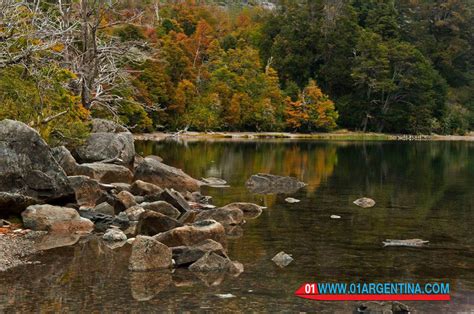 Patagonia between April and May explodes in a festival of colors.