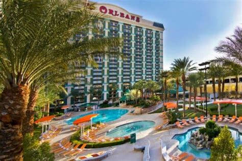 Flamingo Las Vegas Pools Hours Amenities And Pricing Midlife Miles