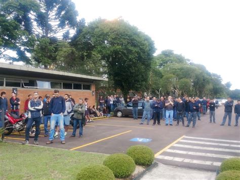 Metalúrgicos da Trützschler ratificam pauta de reivindicação SMC