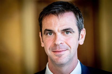 Coronavirus Olivier Véran veut réévaluer la doctrine sur le port du