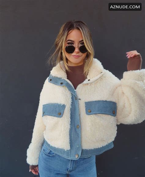 Emily Elizabeth Nude Aznude