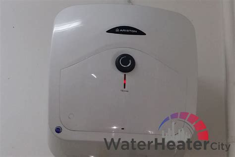 Storage Water Heater Vs Instant Water Heater Water Heater Singapore