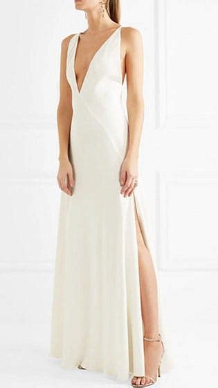 45 Best Casual Wedding Dresses For Carefree Brides The Trend Spotter