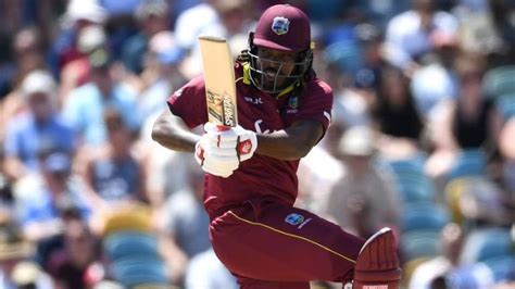 Chris Gayle Breaks Shahid Afridis Record For Most Sixes In International Cricket India Today