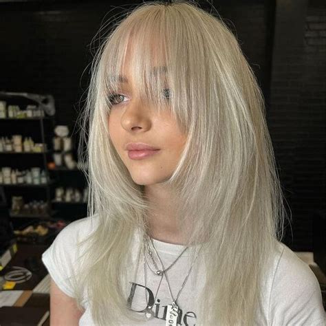 Eye Catching White Blonde Hair Ideas For Women