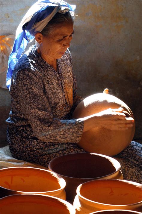 Nghệ thuật làm gốm của người Chăm chính thức được UNESCO ghi danh