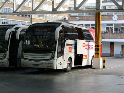 Fj Ebp Volvo B R Caetano Levante National Express New Flickr