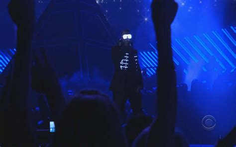 HIGH DEFINITION: Kanye West Daft Punk - Stronger Live 2008