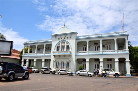 Maputo Building | World-Adventurer