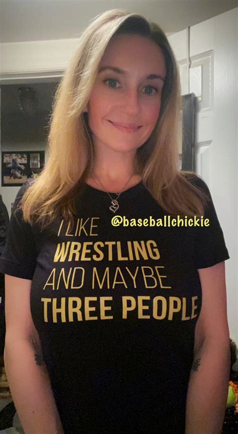 Sissy Stephanie On Twitter Rt Baseballchickie Ill Be At Wweraw Tomorrow Night Front Row