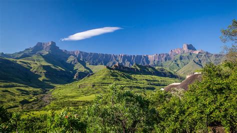 The Drakensberg Mountains | Hide & Seek Luxury Travel