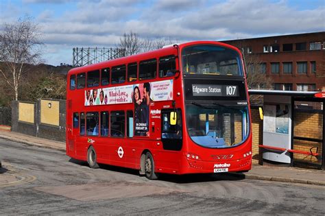 Metroline Travel Route 107 VWH2009 LK14FBC New Barn Flickr