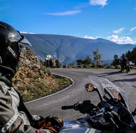 Motorradtour in den Pyrenäen Kataloniens schönste Kurven WELT