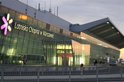 Warsaw Chopin International Airport - Cancun Airport